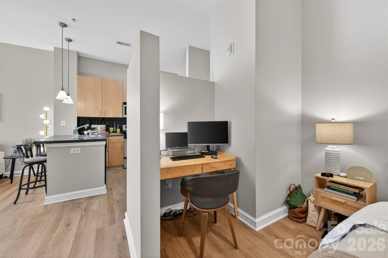 2125 Southend Dr #334, Charlotte, NC 28203