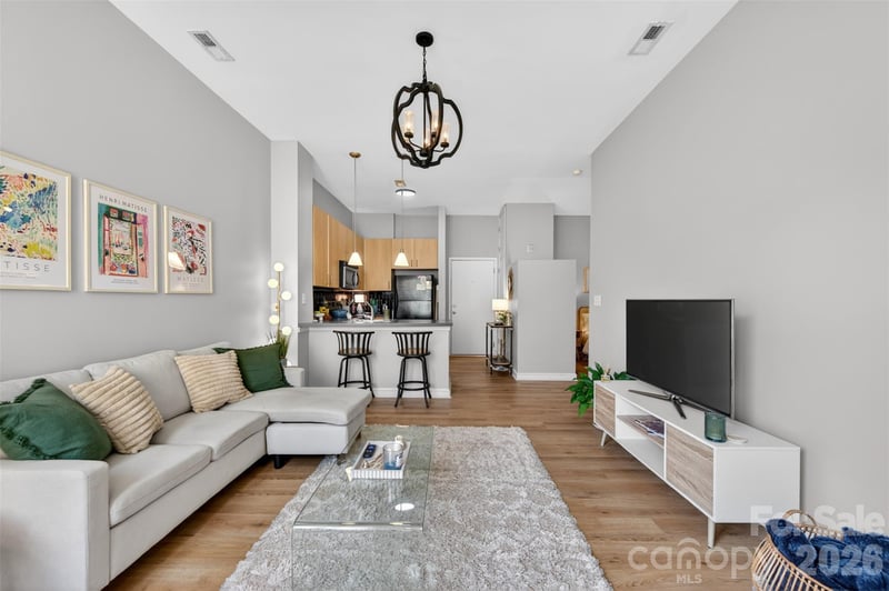 2125 Southend Dr #334, Charlotte, NC 28203