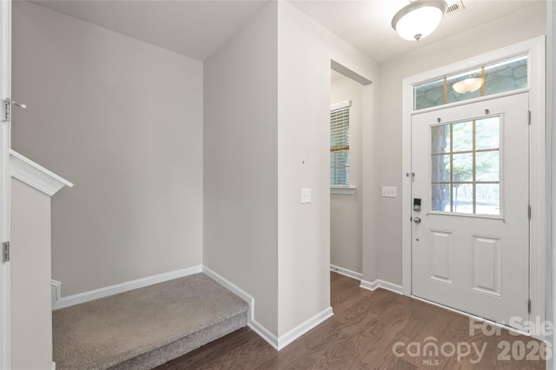 5662 Stonewells Dr, Charlotte, NC 28278