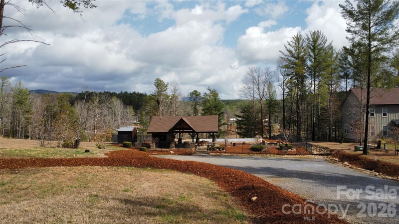431 Ridge Point Rd #7, Nebo, NC 28761