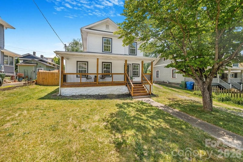 131 Woodrow Ave, Asheville, NC 28801