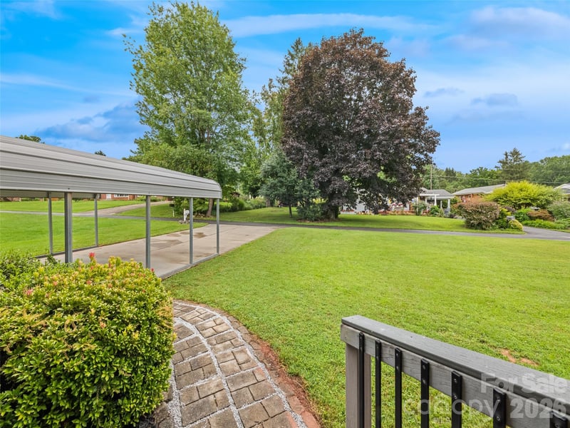 241 Grandview Cir, Waynesville, NC 28786