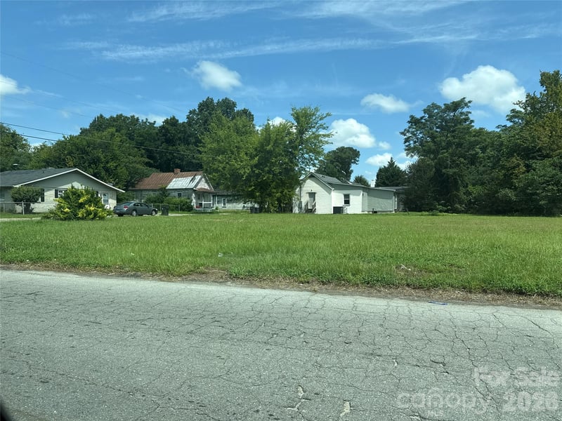 Olivia Ln, Goldsboro, NC 27530