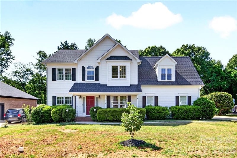 13218 Willow Breeze Ln, Huntersville, NC 28078