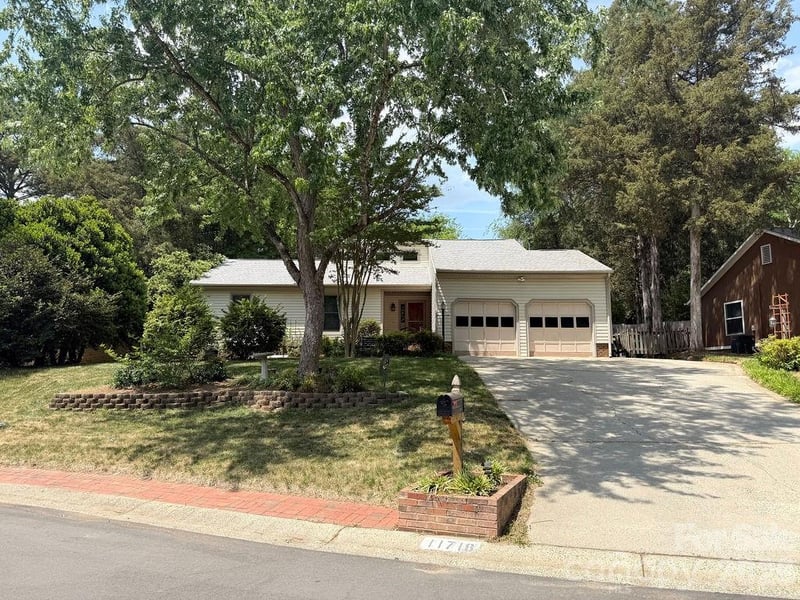 11718 Rimrock Canyon Dr, Charlotte, NC 28226