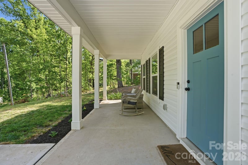 403 Sunset Dr, Bessemer City, NC 28016