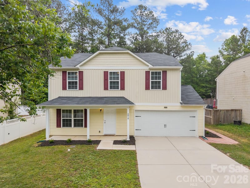 2010 Park Dr, Lancaster, SC 29720
