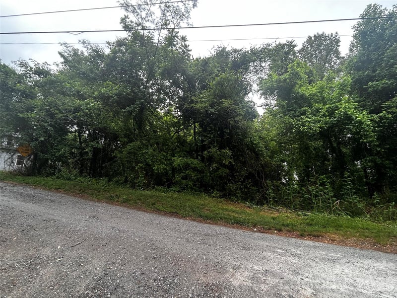 00 Stage St, Lenoir, NC 28645