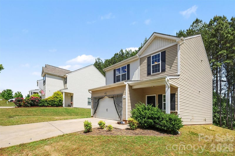 6414 Jerimoth Dr, Charlotte, NC 28215