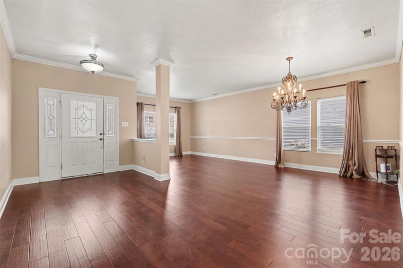 3425 Pikes Peak Dr, Gastonia, NC 28052