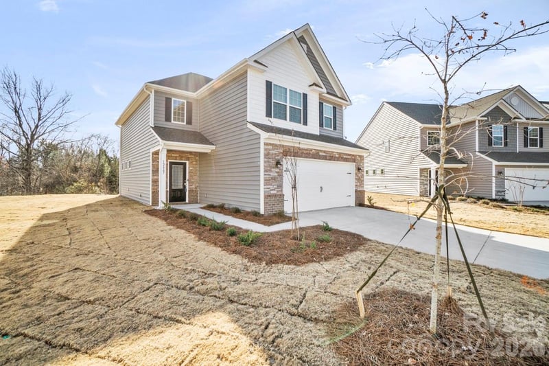 12807 Canterbury Castle Dr, Charlotte, NC 28273