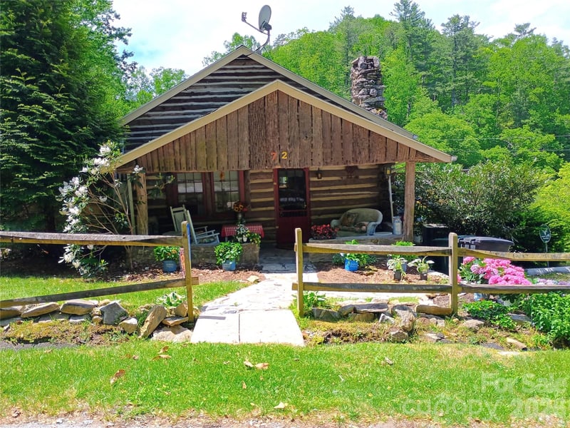 72 Chestnut Hill Rd, Gerton, NC 28735