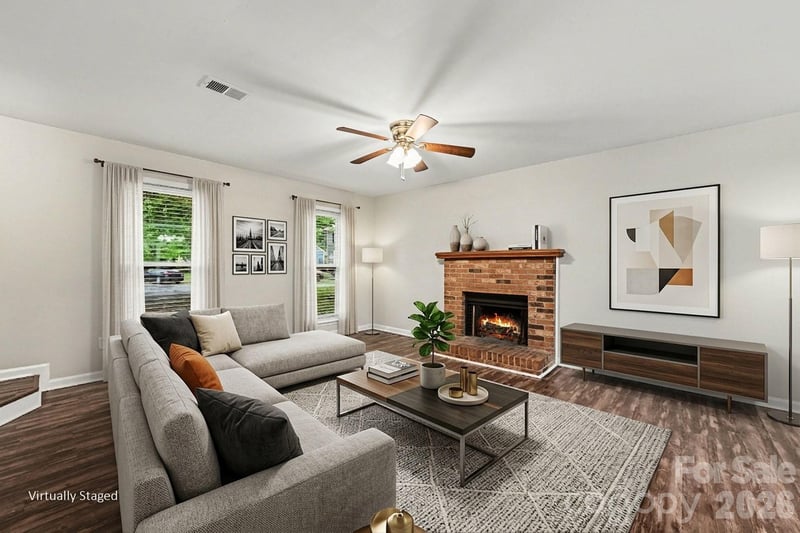 8800 Royal Scot Ln, Charlotte, NC 28227