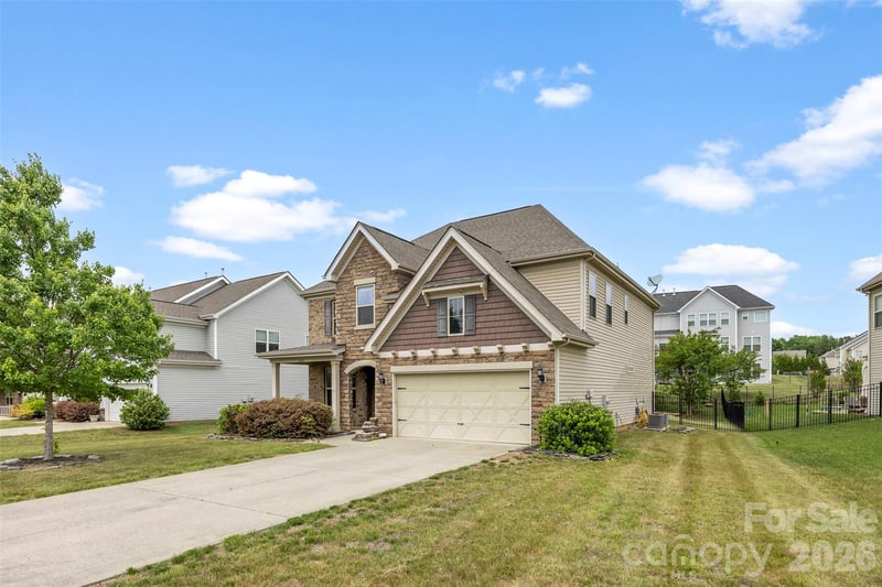 2622 Treeline Dr, Concord, NC 28027