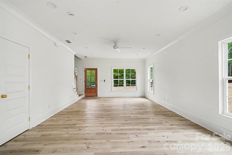 7933 Large Oak Ln, Mint Hill, NC 28227