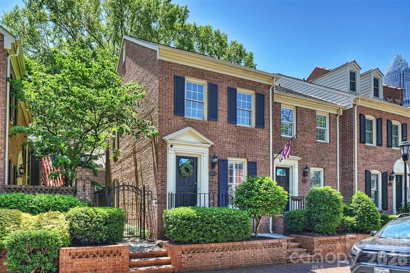 520 Poplar St #I, Charlotte, NC 28202