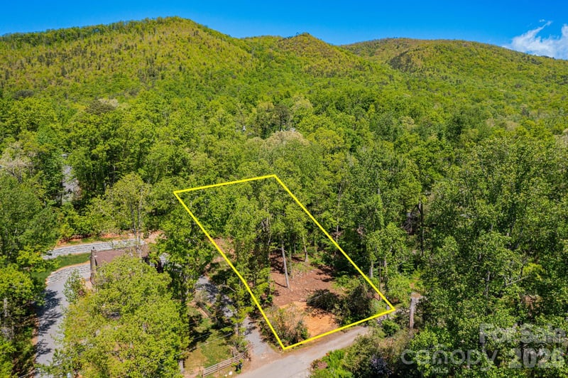 99999 Meeks Rd, Black Mountain, NC 28711