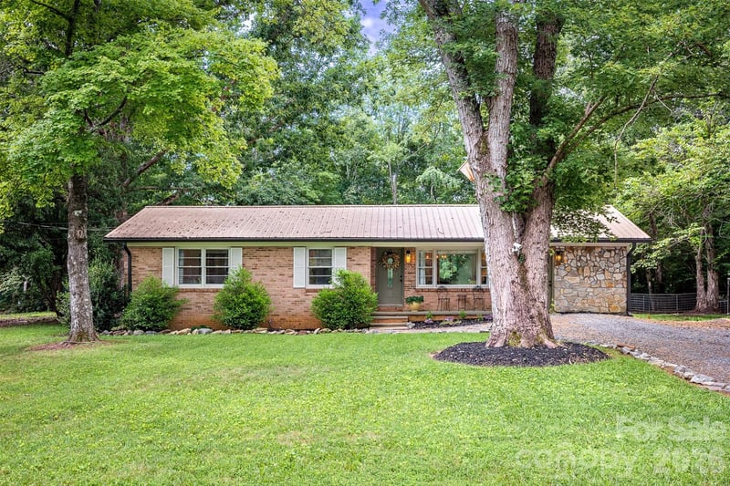 211 Shuffler Rd, Morganton, NC 28655