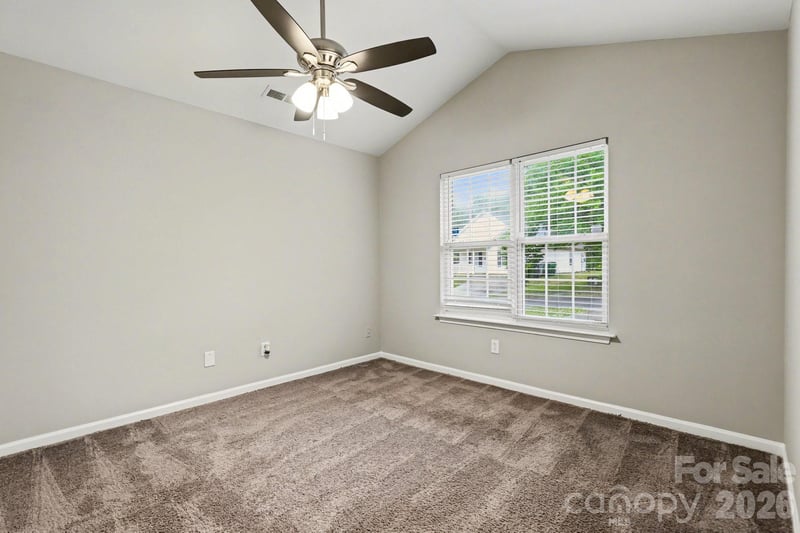 2116 Lauren Elizabeth Ct, Charlotte, NC 28214