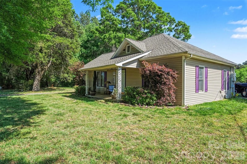 6805 Lackey Rd, Vale, NC 28168