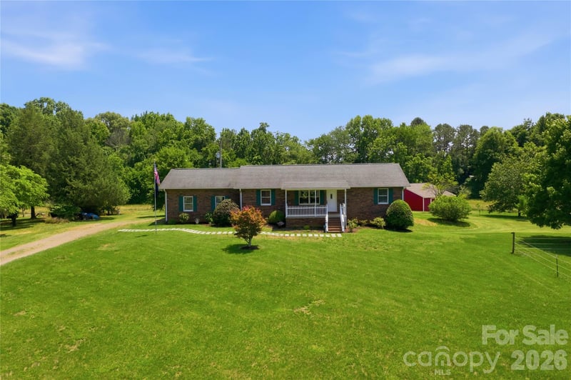 144 Wooten Farm Rd, Statesville, NC 28625