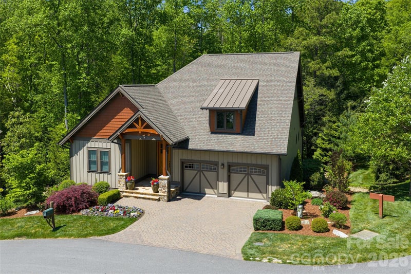1 Stills Creek Loop, Fairview, NC 28730