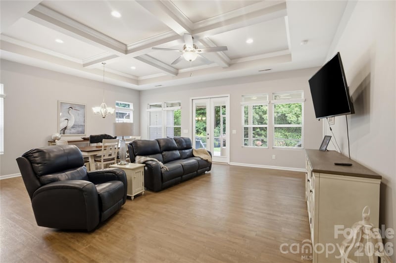 117 Canada Dr, Statesville, NC 28677