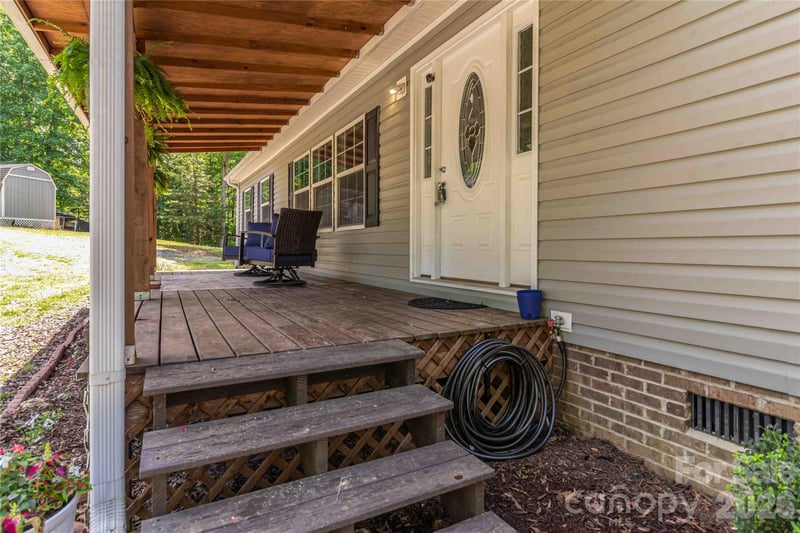 174 Little Pine Dr, Smyrna, SC 29743