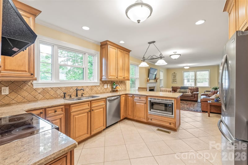 600 Central Ave, Belmont, NC 28012