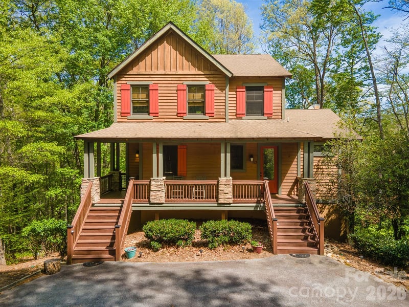 83 Allspice Ct, Tuckasegee, NC 28783