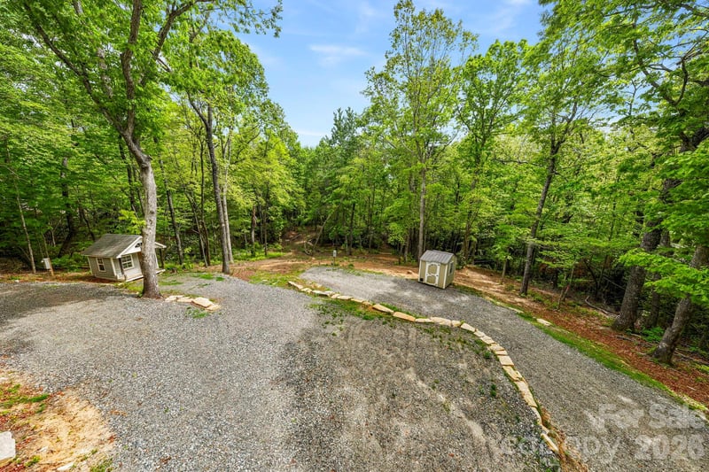 137 Bird Song Rd #3, Penrose, NC 28766