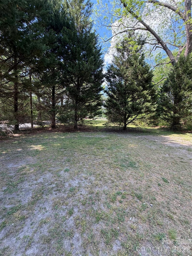 1101 Pine St, Lincolnton, NC 28092