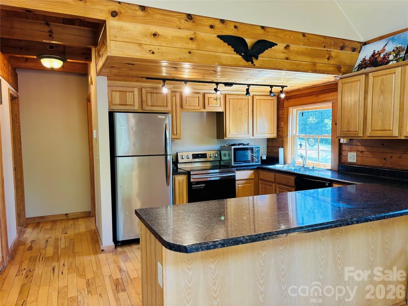 103 Woodgate Dr, Bostic, NC 28018