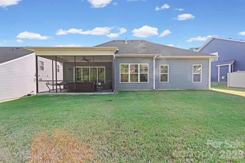 159 Wescot Dr, Concord, NC 28027