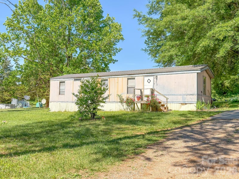 142 - 146 Delaware Rd, Statesville, NC 28625