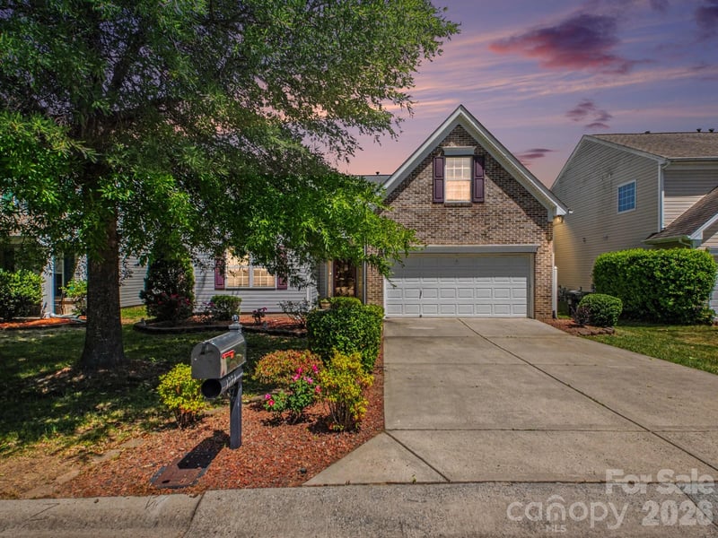 1274 Emory Ln, Concord, NC 28027