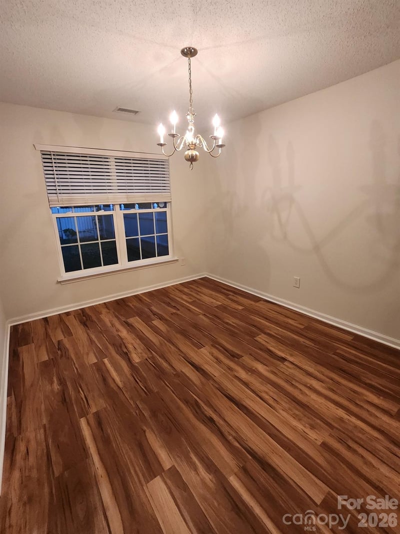 1308 Harland St, Charlotte, NC 28216