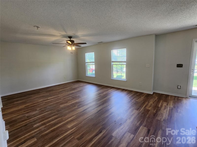 1308 Harland St, Charlotte, NC 28216
