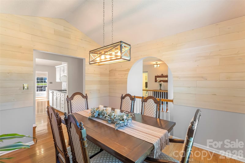 4129 Black Oak Rd, Hickory, NC 28602