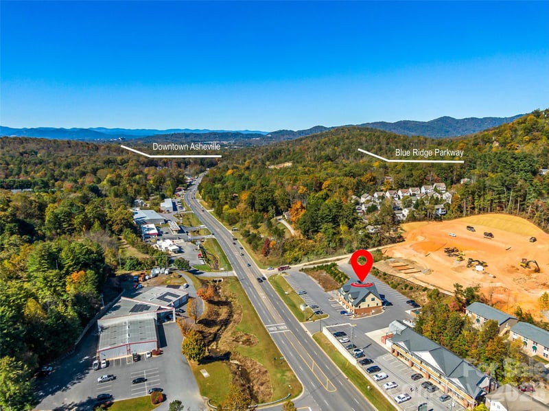 208 Charlotte Hw #301, Asheville, NC 28803