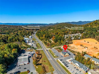 208 Charlotte Hw #301, Asheville, NC 28803