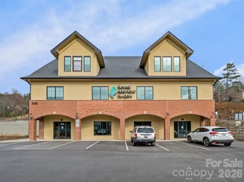 208 Charlotte Hw #301, Asheville, NC 28803