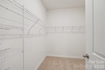 628 Country Oak Dr, Asheville, NC 28804