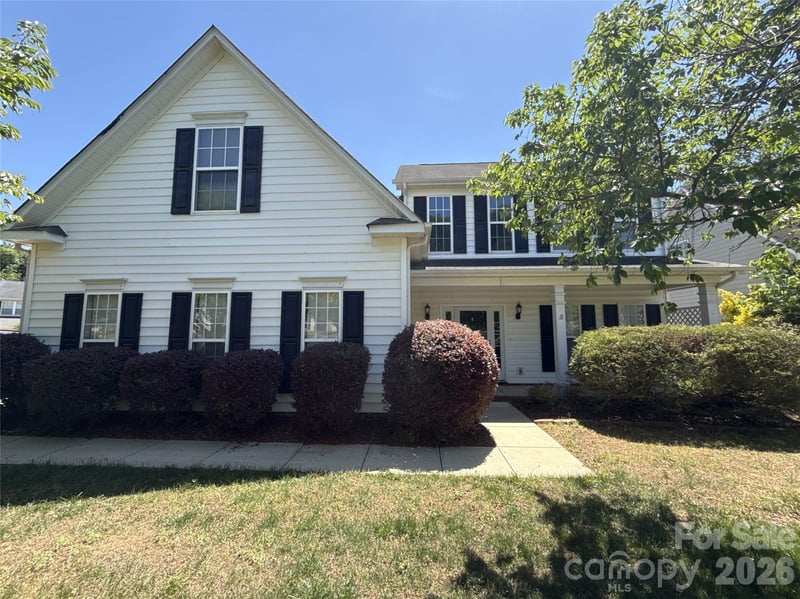 2140 Pineapple Ct, Matthews, NC 28105