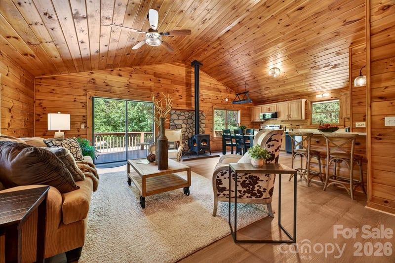 443 Cascades Pw, Nebo, NC 28761