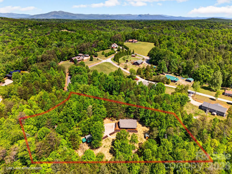 443 Cascades Pw, Nebo, NC 28761