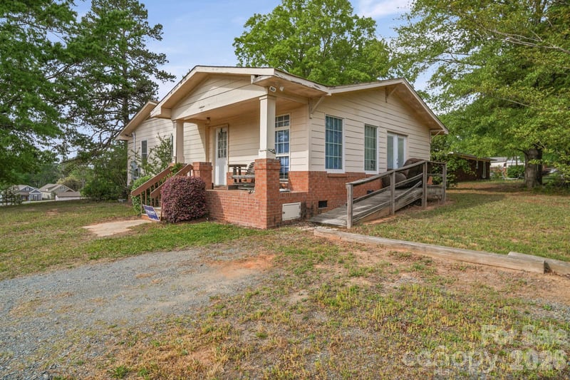 103 Pine St, Locust, NC 28097