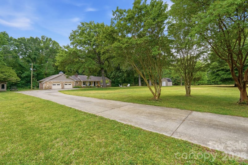 1811 Price Rd, Indian Trail, NC 28079