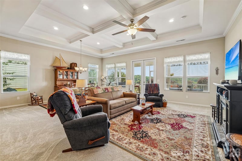 131 Jana Dr, Statesville, NC 28677