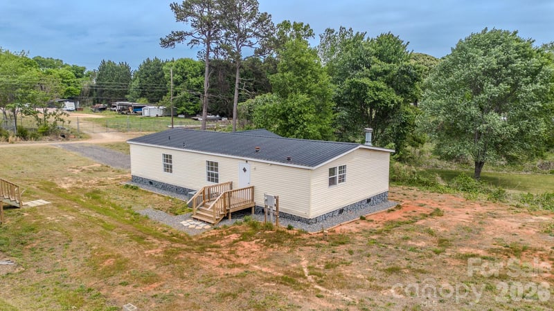2932 23rd Ave, Hickory, NC 28601
